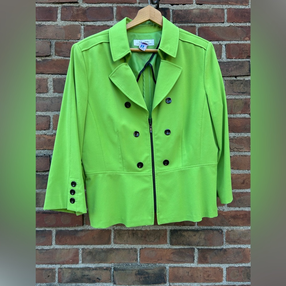 Tahari, Arthur S Levine Jacket, Lime colored